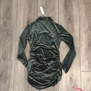 Green Velvet Long Sleeve Dress